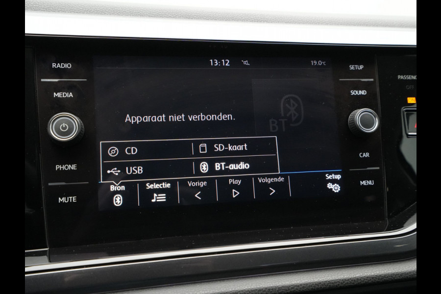 Volkswagen Polo 1.0 TSI 95pk Highline Stoelverwarming Clima Pdc Lm Velgen 140