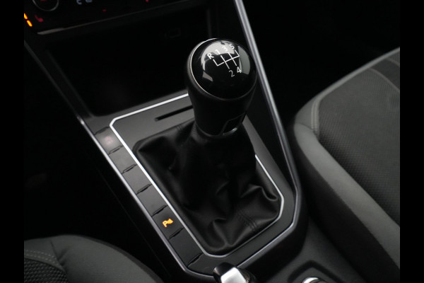 Volkswagen Polo 1.0 TSI 95pk Highline Stoelverwarming Clima Pdc Lm Velgen 140