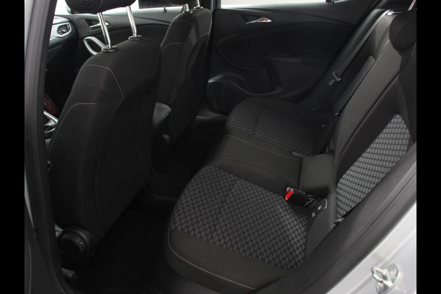 Opel Astra 1.0 Turbo Business | Airco | Navigatie | Apple carplay/ Android auto | Parkeersensoren | Bluetooth | Led