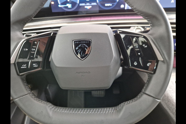 Peugeot E-3008 Allure 73 kWh | Trekhaak | Panoramic Navigation Pack