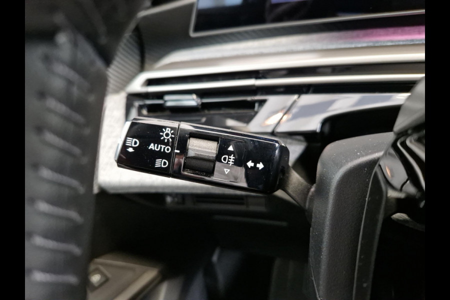 Peugeot E-3008 Allure 73 kWh | Trekhaak | Panoramic Navigation Pack