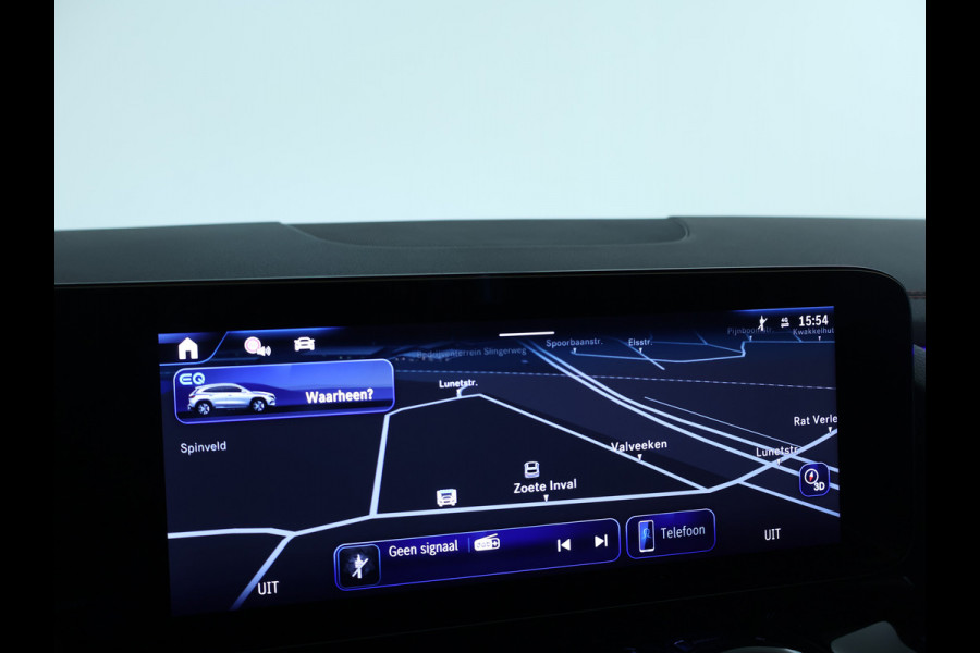 Mercedes-Benz EQA 250+ AMG Line LIMITED | Trekhaak | Parkeerpakket met achteruitrijcamera | KEYLESS-GO comfort pakket | EASY PACK achterklep | Sfeerverlichting | Dodehoekassistent | Premium pakket |