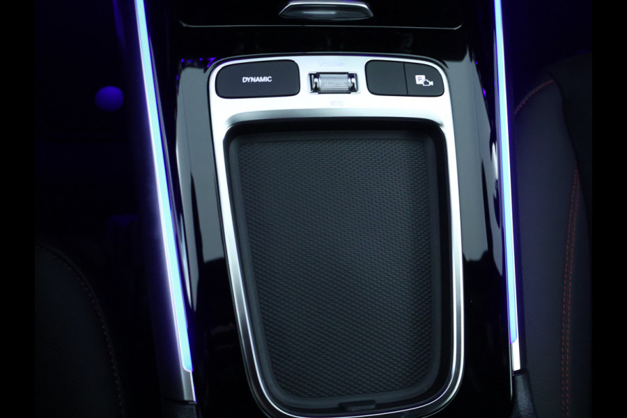 Mercedes-Benz EQA 250+ AMG Line LIMITED | Trekhaak | Parkeerpakket met achteruitrijcamera | KEYLESS-GO comfort pakket | EASY PACK achterklep | Sfeerverlichting | Dodehoekassistent | Premium pakket |