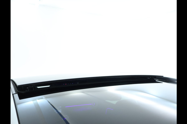 Mercedes-Benz EQA 250+ AMG Line LIMITED | Trekhaak | Parkeerpakket met achteruitrijcamera | KEYLESS-GO comfort pakket | EASY PACK achterklep | Sfeerverlichting | Dodehoekassistent | Premium pakket |