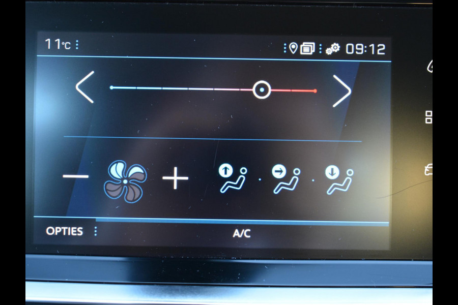 Peugeot 2008 1.2 Turbo 100pk Active | Navigatie | Parkeersensoren achter |