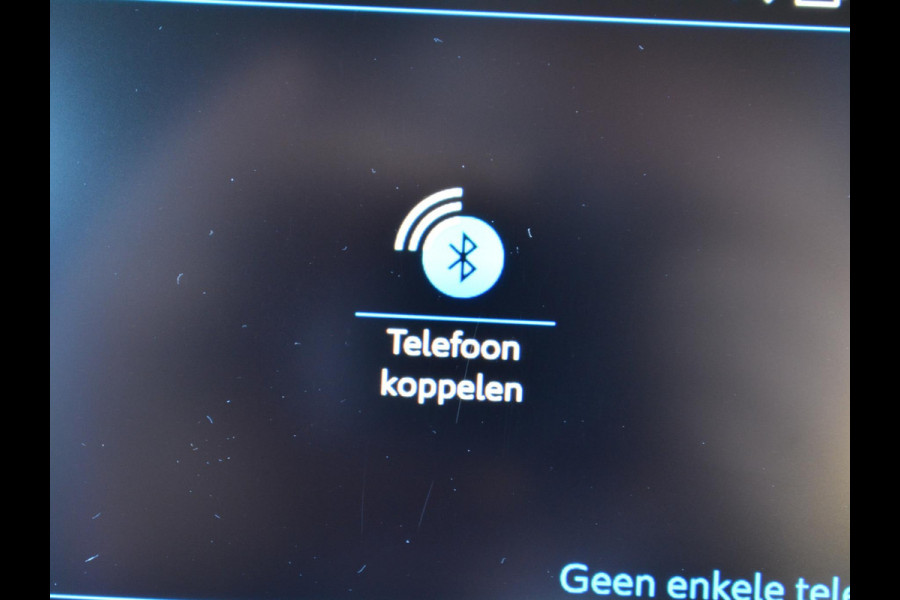 Peugeot 2008 1.2 Turbo 100pk Active | Navigatie | Parkeersensoren achter |