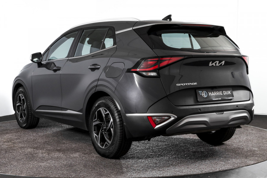 Kia Sportage 1.6 T-GDi MHEV 160 PK DynamicLine - Automaat | Dig. Cockpit | Adapt. Cruise | Stuur-+Stuurverw. | PDC | Camera | NAV + App. Connect | ECC | LM 17" | 2761