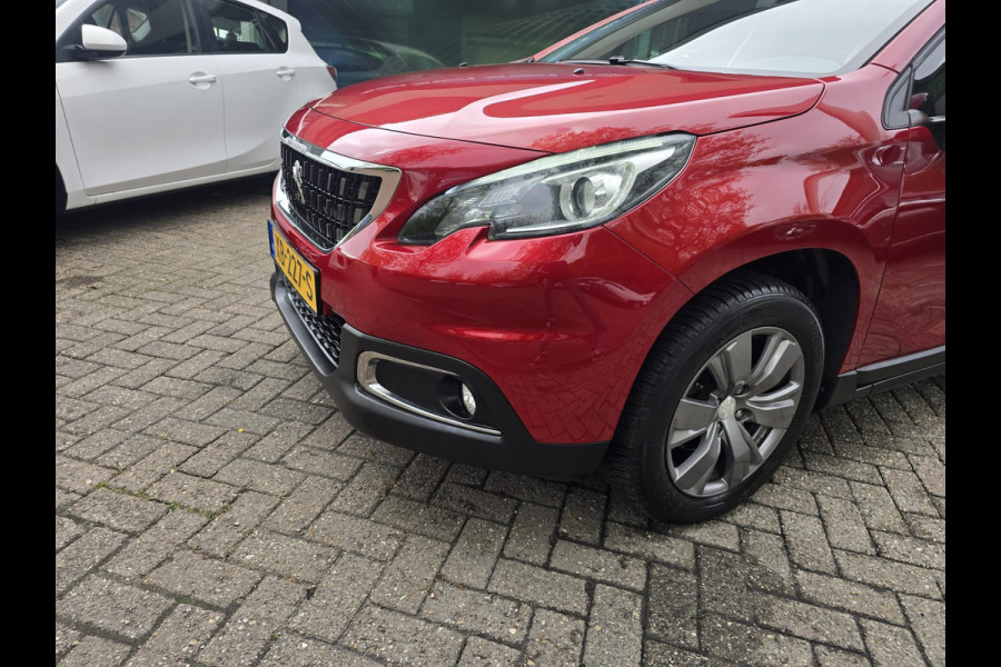 Peugeot 2008 1.2 110 PK | AUTOMAAT | 2E EIGENAAR | 12MND GARANTIE |