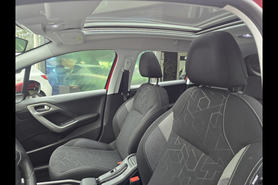 Peugeot 2008 1.2 110 PK | AUTOMAAT | 2E EIGENAAR | 12MND GARANTIE |