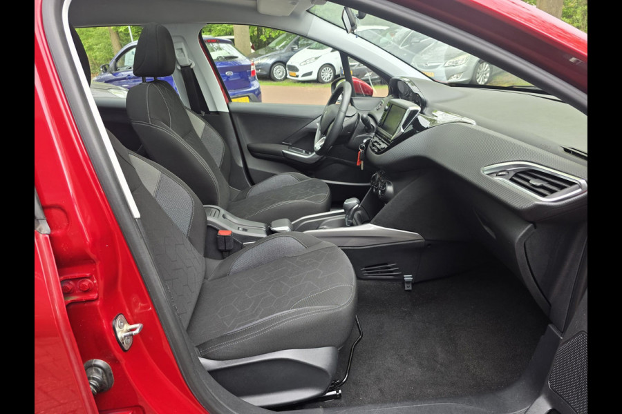 Peugeot 2008 1.2 110 PK | AUTOMAAT | 2E EIGENAAR | 12MND GARANTIE |