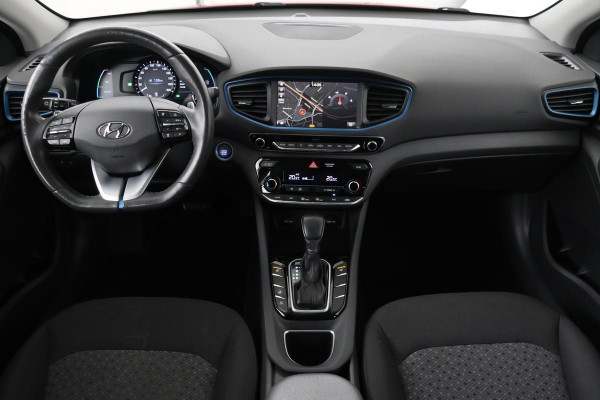Hyundai IONIQ 1.6 GDI PHEV | Stoel & stuurverwarming | Adaptive cruise | Full LED | Camera | Carplay | Navigatie | Keyless | Climate control