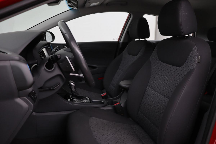Hyundai IONIQ 1.6 GDI PHEV | Stoel & stuurverwarming | Adaptive cruise | Full LED | Camera | Carplay | Navigatie | Keyless | Climate control