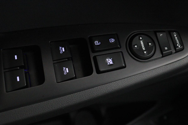 Hyundai IONIQ 1.6 GDI PHEV | Stoel & stuurverwarming | Adaptive cruise | Full LED | Camera | Carplay | Navigatie | Keyless | Climate control