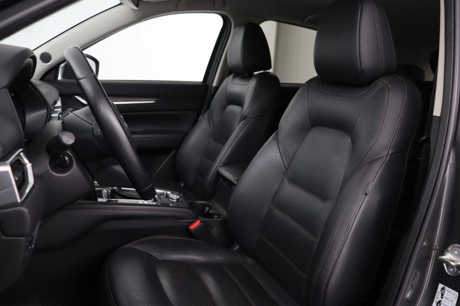 Mazda CX-5 2.0 SkyActiv-G 165 Luxury | Head-Up | Trekhaak | Leder | Stoel & stuurverwarming | 360 camera | Carplay | BOSE Sound | Full LED | Keyless | Memory | Achterbankverwarming