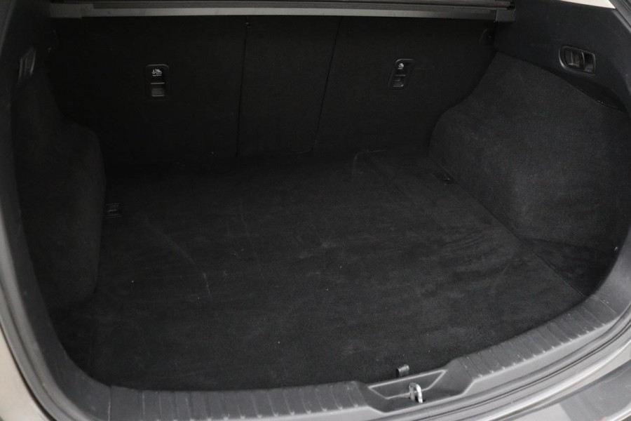 Mazda CX-5 2.0 SkyActiv-G 165 Luxury | Head-Up | Trekhaak | Leder | Stoel & stuurverwarming | 360 camera | Carplay | BOSE Sound | Full LED | Keyless | Memory | Achterbankverwarming