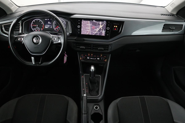 Volkswagen Polo 1.0 TSI Highline | Automaat | Stoelverwarming | Carplay | Navigatie | Climate control | Parkeerhulp | Cruise control | Bluetooth