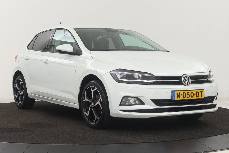 Volkswagen Polo 1.0 TSI Highline | Automaat | Stoelverwarming | Carplay | Navigatie | Climate control | Parkeerhulp | Cruise control | Bluetooth