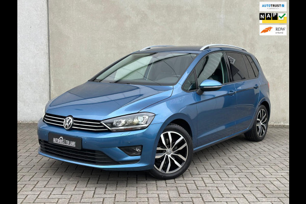 Volkswagen Golf Sportsvan 1.4 TSI Highline Xenon 17' Massage