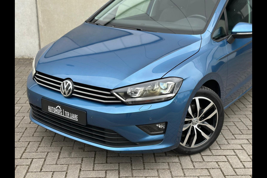 Volkswagen Golf Sportsvan 1.4 TSI Highline Xenon 17' Massage