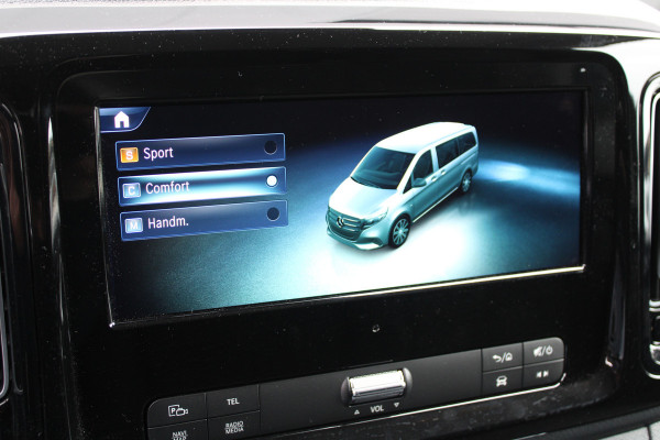 Mercedes-Benz Vito 114CDI L2 Pro - Distronic - 360 camera - Multibeam LED - Betimmering - Trekhaak 2500kg - Navigatie - Rijklaar