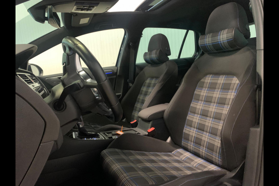 Volkswagen Golf 1.4 TSI PHEV GTE | PANO | ACC | CAMERA | MISTLAMPEN
