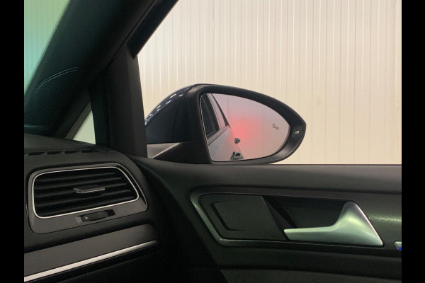 Volkswagen Golf 1.4 TSI PHEV GTE | PANO | ACC | CAMERA | MISTLAMPEN
