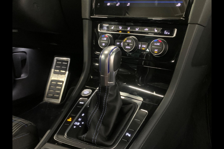Volkswagen Golf 1.4 TSI PHEV GTE | PANO | ACC | CAMERA | MISTLAMPEN