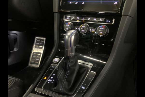 Volkswagen Golf 1.4 TSI PHEV GTE | PANO | ACC | CAMERA | MISTLAMPEN