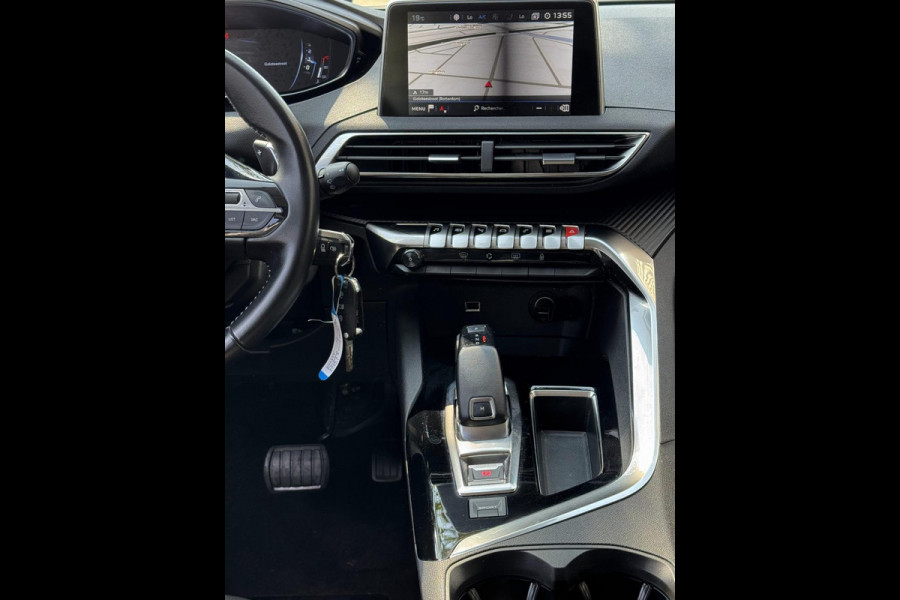 Peugeot 3008 1.2 PureTech STYLE Edition - Navigatie/Apple CarPlay I LED I PDC I Airco I Sport velgen I Dealer onderhouden