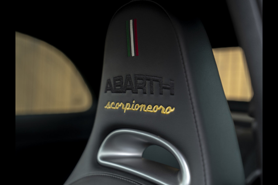 Abarth 595 C ScorpioneOro | Automaat | Beats | Grote Navi | Xenon