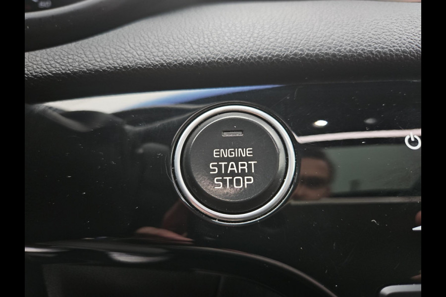 Kia Sportage 1.6 T-GDI GT-Line | Stoel- en Stuurverwarming | Trekhaak | LMV | 1e Eigenaar |
