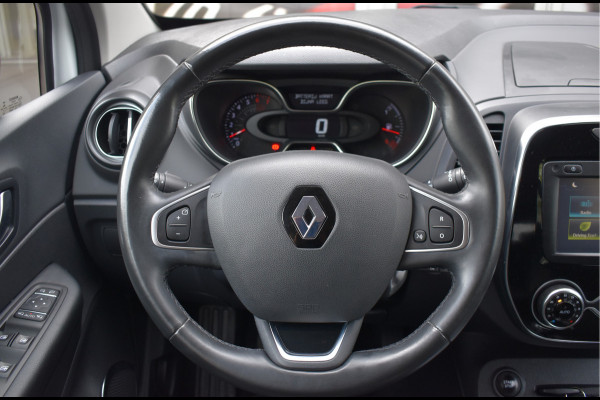Renault Captur 0.9 TCe Intens / Navigatie / 17" LM / Sensoren achter / Carplay / Keyless