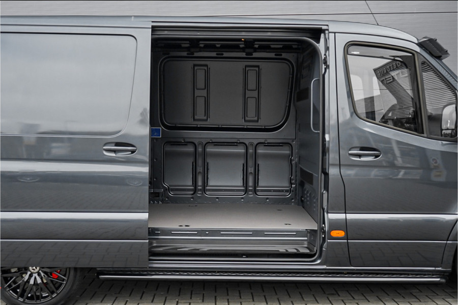 Mercedes-Benz Sprinter 319 1.9 CDI L2H1 Black Pack Luxe BPM Vrij Trekhaak
