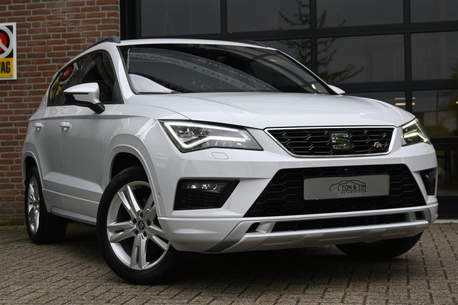 Seat Ateca 2.0 EcoTSI FR 4DRIVE Pano A.Cruise Cam 190PK ´17