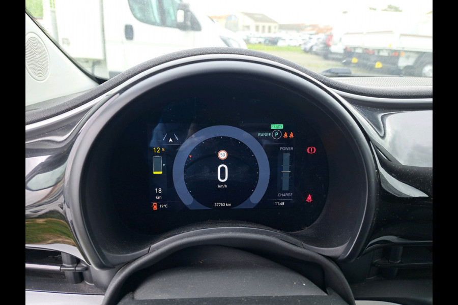 Fiat 500E Icon 3+1 42 kWh | Navigatie | Pdc |