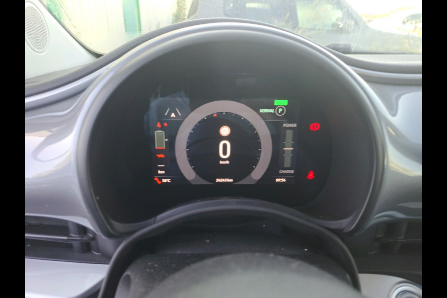 Fiat 500E Icon 3+1 42 kWh | Navigatie | LM Velgen |