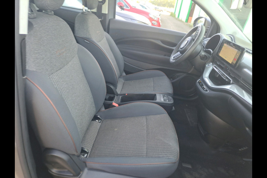 Fiat 500E Icon 3+1 42 kWh | Navigatie | LM Velgen |
