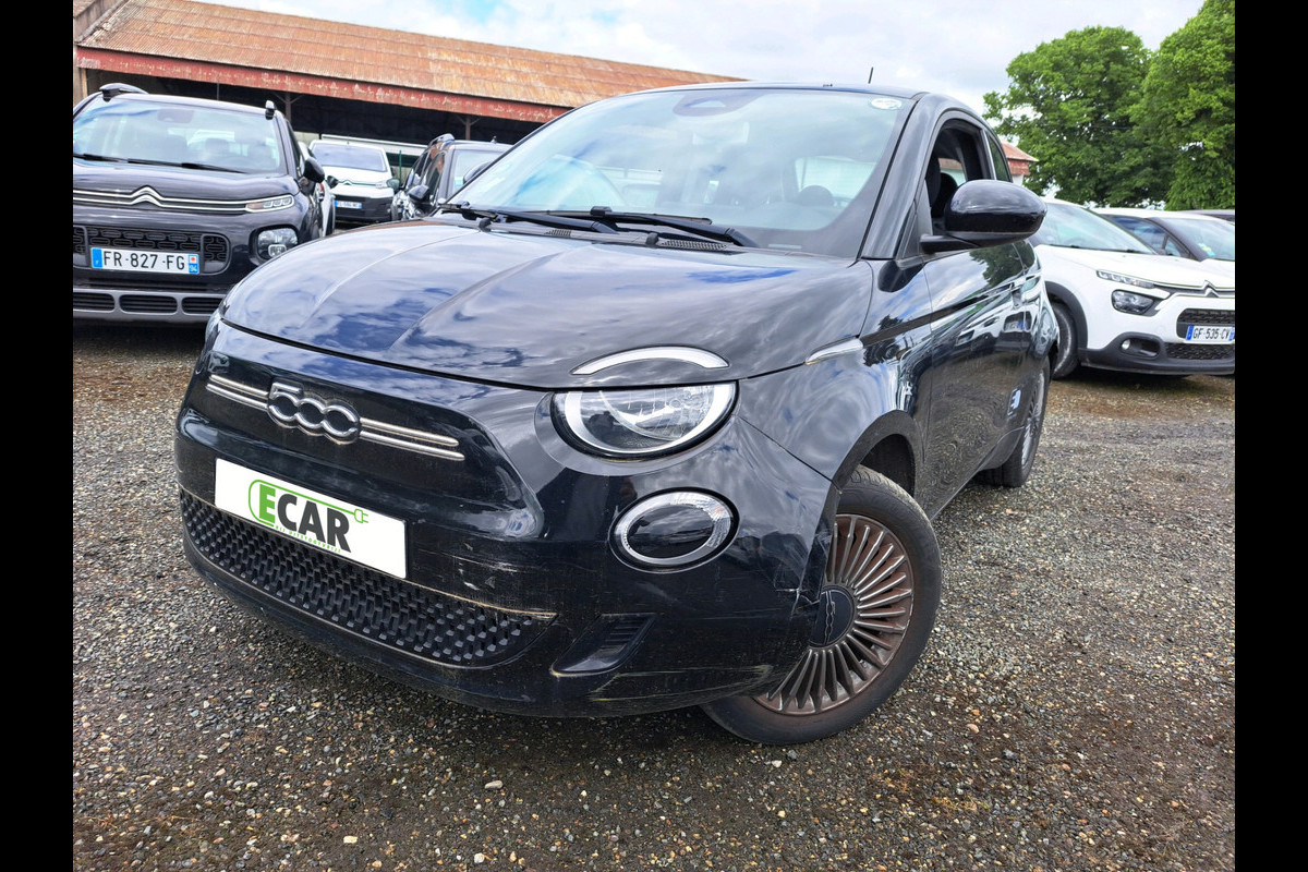 Fiat 500E Icon 3+1 42 kWh | Navigatie | LM Velgen | Fiat 500E Icon 3+1 42 kWh | Navigatie | LM Velgen |