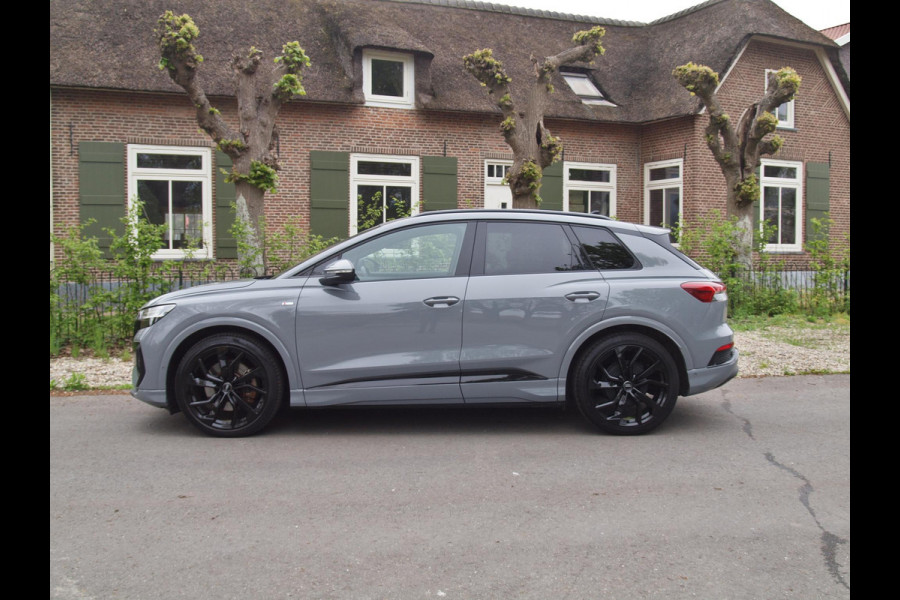 Audi Q4 e-tron 40 Launch edition S Competition 77 kWh | Camera | Apple Carplay | Cruise Control | Trekhaak |