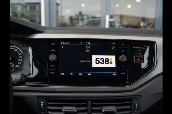 Volkswagen Polo 1.0 TSI 95PK Comfortline / Adaptive Cruise / CarPlay / Navigatie / DAB+