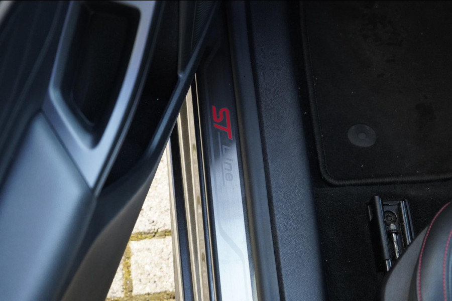 Ford Focus 1.0 EcoBoost ST Line Business | CRUISE | KEYLESS