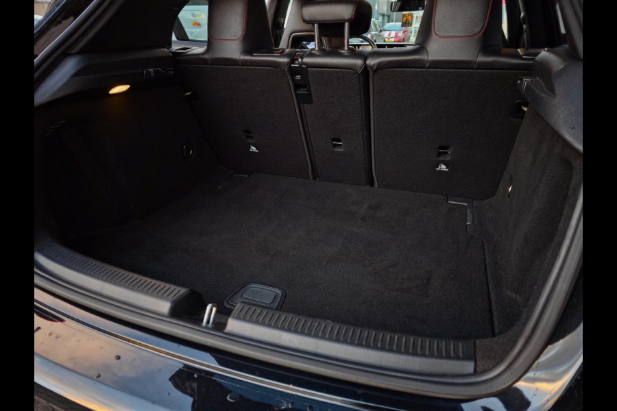 Mercedes-Benz A-Klasse 220 Premium Plus AMG-Line VOL