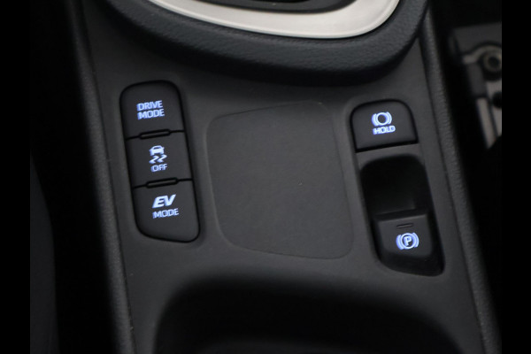 Toyota Yaris Cross 1.5 Hybrid Executive | Panoramadak | JBL-Audio | Parkeersensoren Voor & Achter |