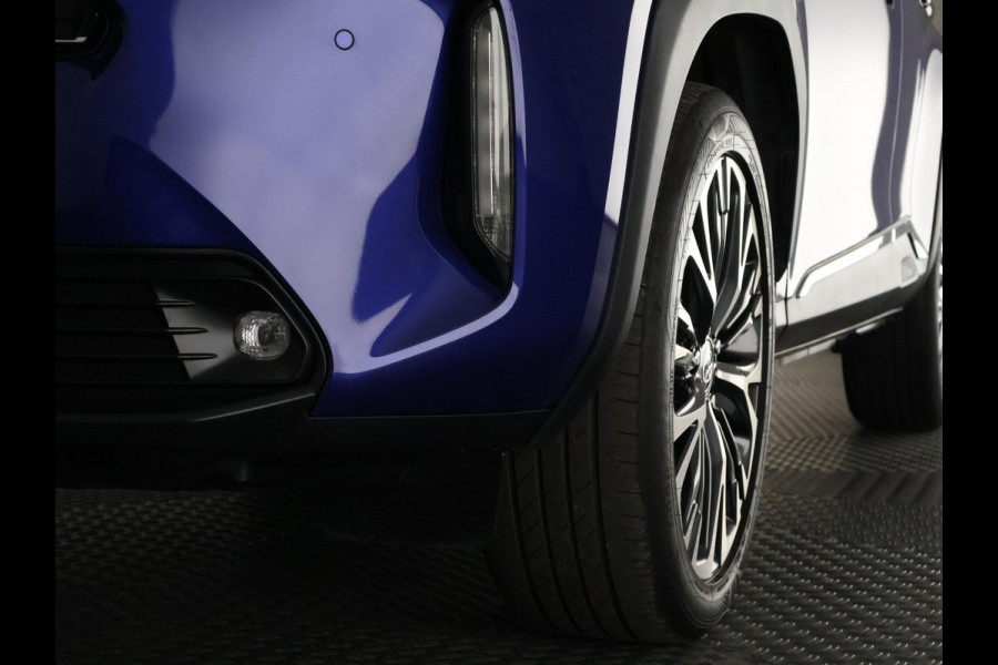 Toyota Yaris Cross 1.5 Hybrid Executive | Panoramadak | JBL-Audio | Parkeersensoren Voor & Achter |