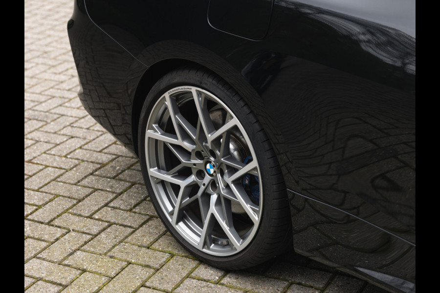 BMW 4 Serie Cabrio M440i xDrive - Air Collar - Driving Ass Prof - Stuurwiel Verwarmd