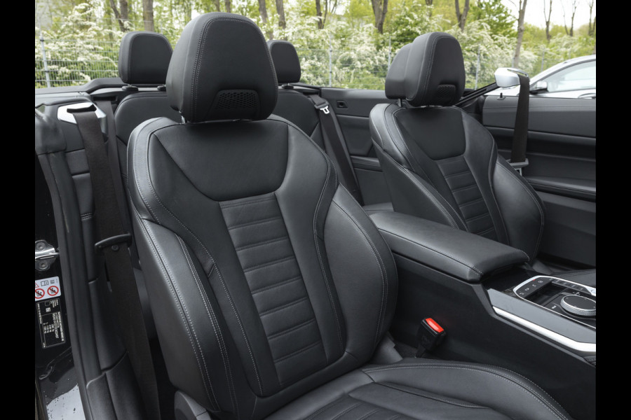 BMW 4 Serie Cabrio M440i xDrive - Air Collar - Driving Ass Prof - Stuurwiel Verwarmd