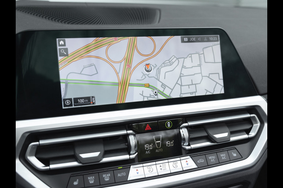 BMW 4 Serie Cabrio M440i xDrive - Air Collar - Driving Ass Prof - Stuurwiel Verwarmd
