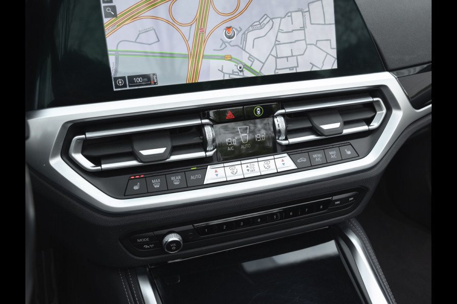 BMW 4 Serie Cabrio M440i xDrive - Air Collar - Driving Ass Prof - Stuurwiel Verwarmd