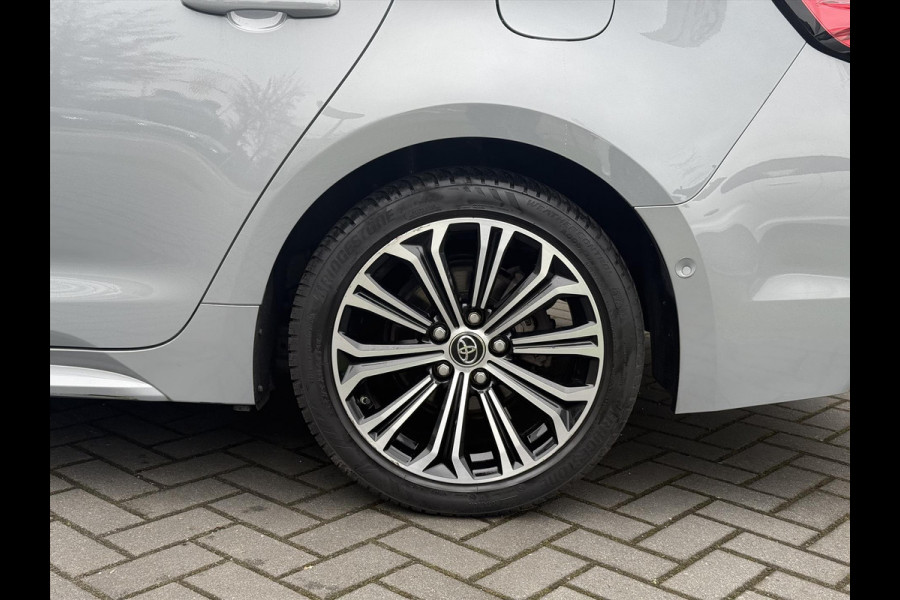 Toyota Corolla 2.0 Hybrid Style Plus JBL | Dodehoekherkenning, Parkeersensoren, Stoel + stuurverwarming, Apple CarPlay/Android Auto