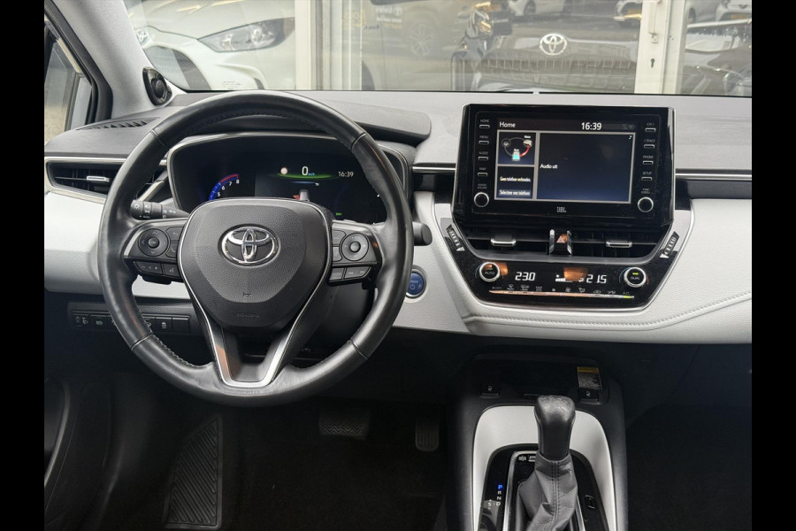 Toyota Corolla 2.0 Hybrid Style Plus JBL | Dodehoekherkenning, Parkeersensoren, Stoel + stuurverwarming, Apple CarPlay/Android Auto